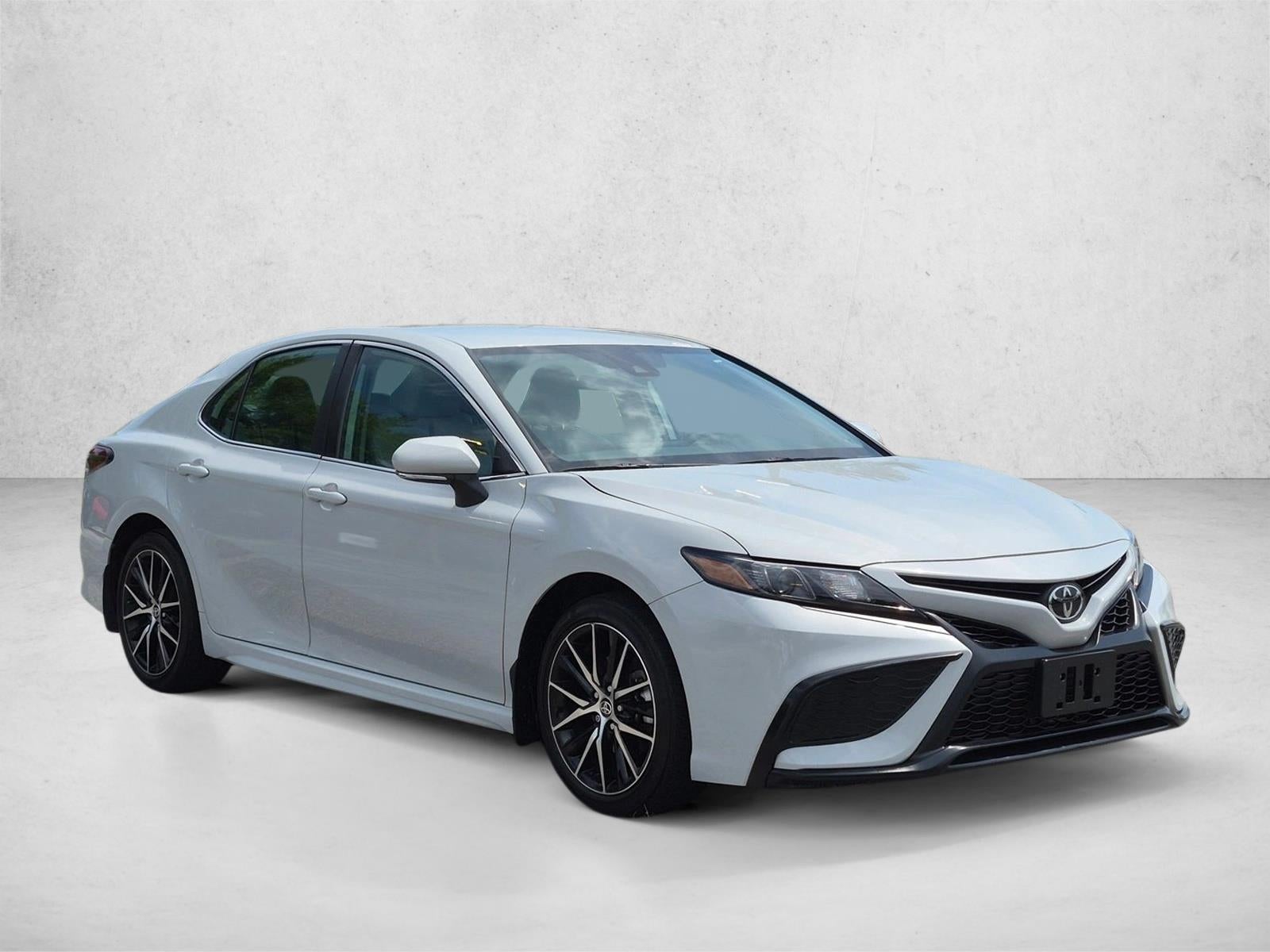 2024 Toyota Camry SE Auto (Natl)