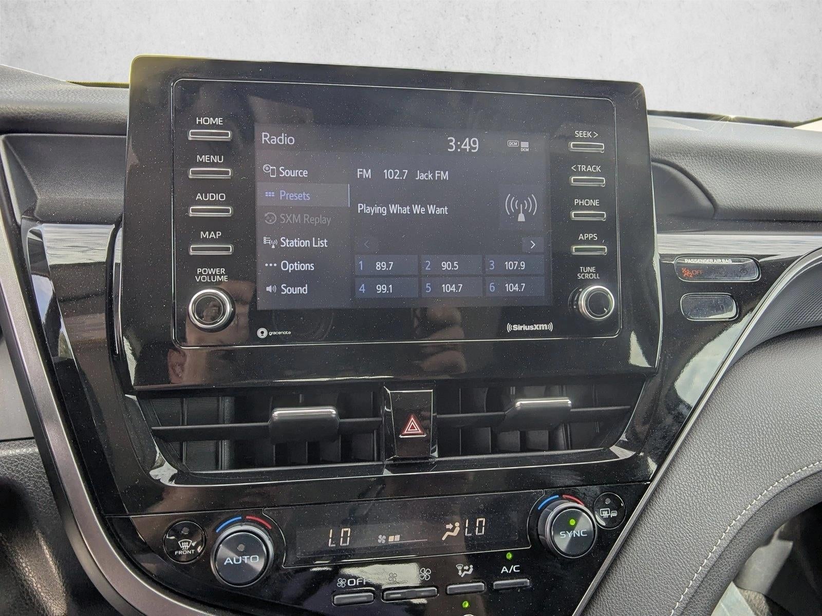 2024 Toyota Camry SE Auto (SE)
