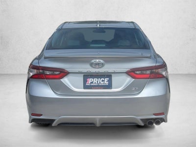 2024 Toyota Camry SE Auto (SE)