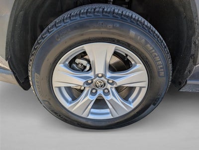 2025 Toyota RAV4 Hybrid LE AWD (Natl)