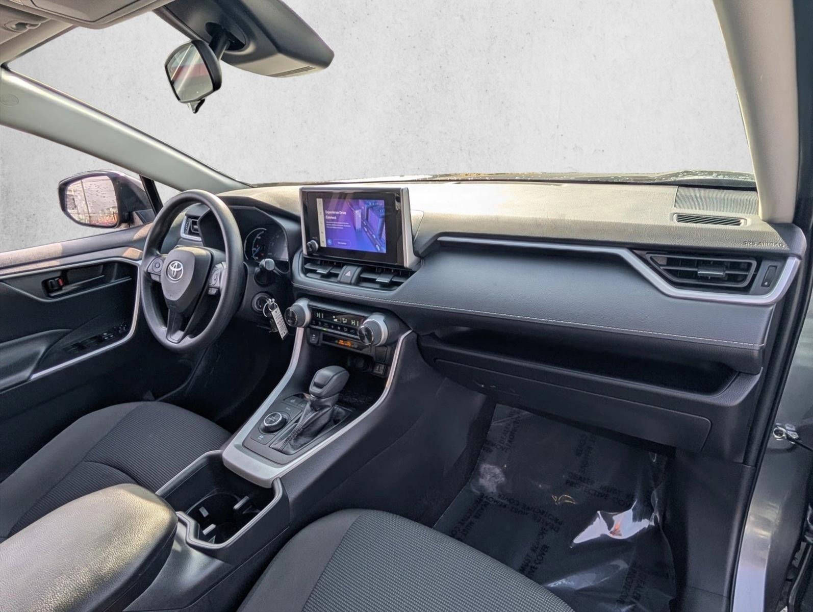 2025 Toyota RAV4 Hybrid LE AWD (Natl)