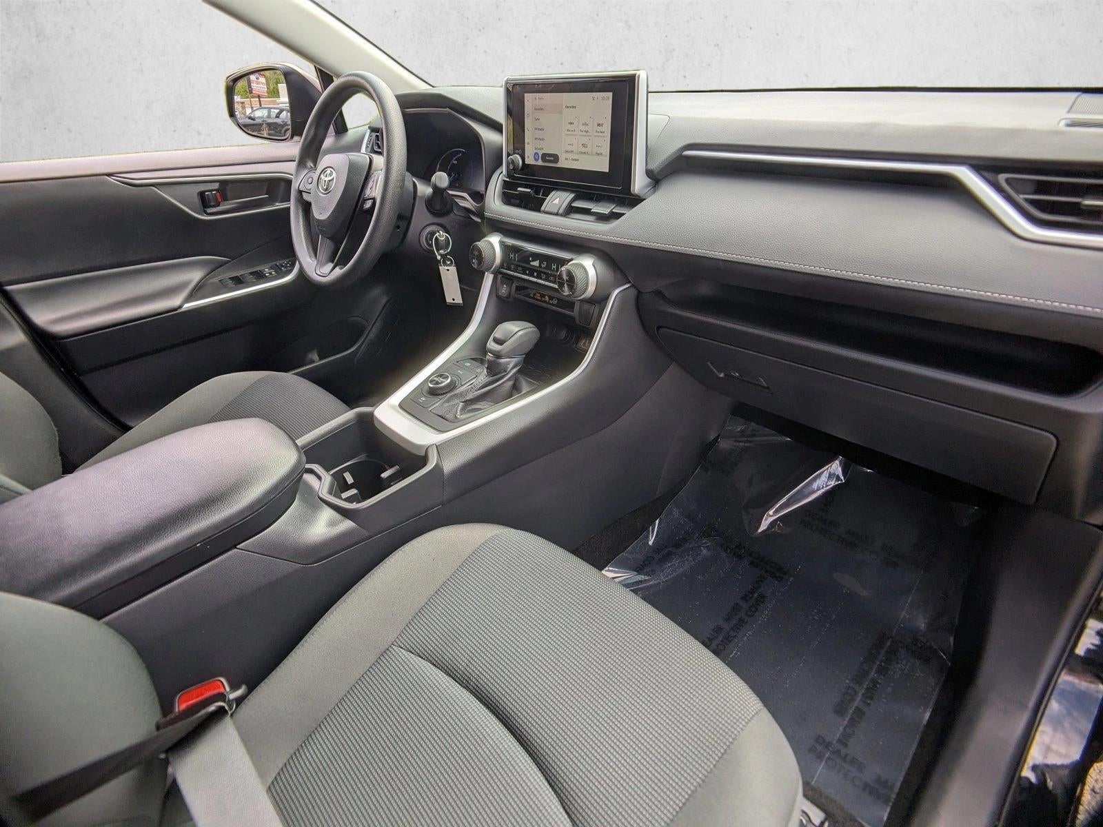 2025 Toyota RAV4 Hybrid LE AWD (Natl)