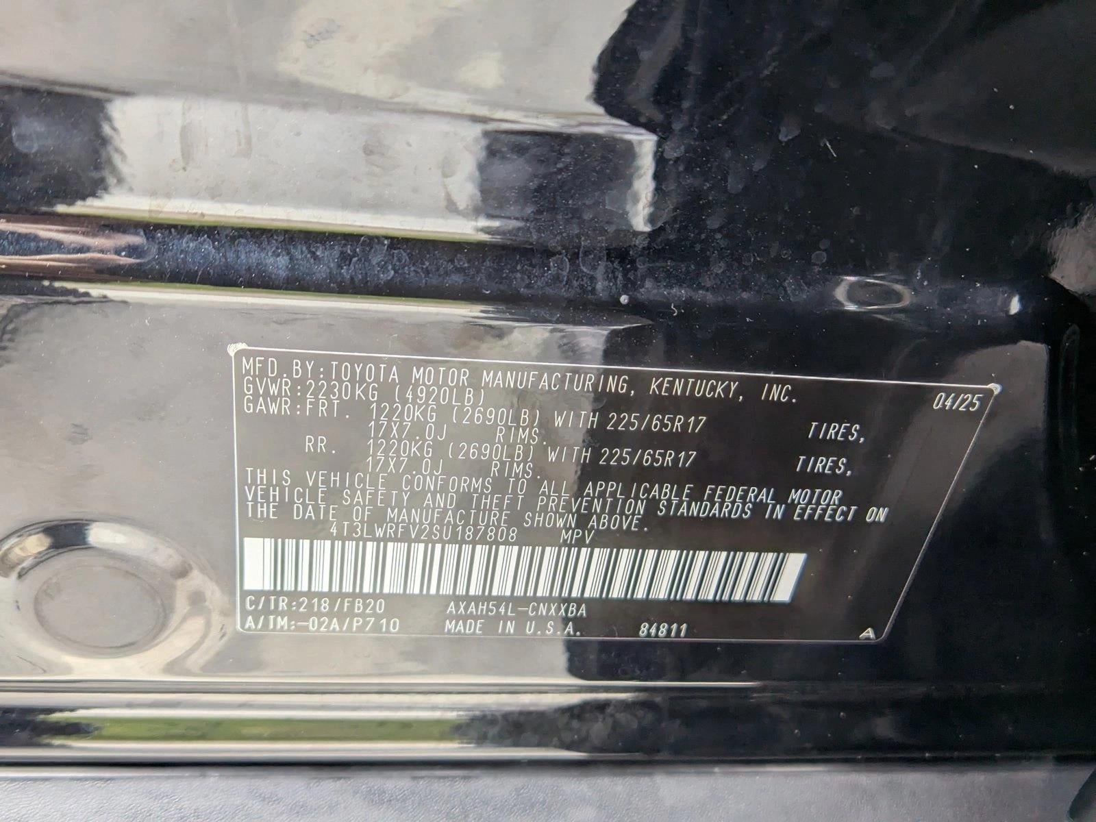 2025 Toyota RAV4 Hybrid LE AWD (Natl)