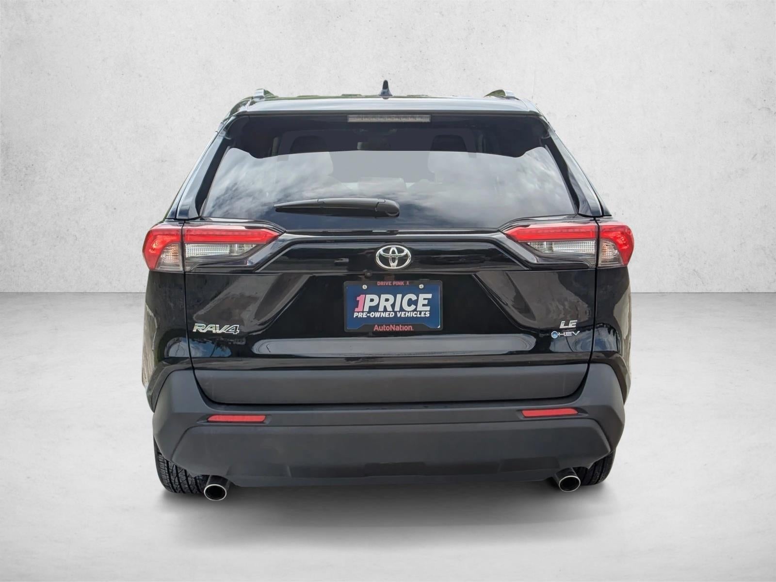 2025 Toyota RAV4 Hybrid LE AWD (Natl)