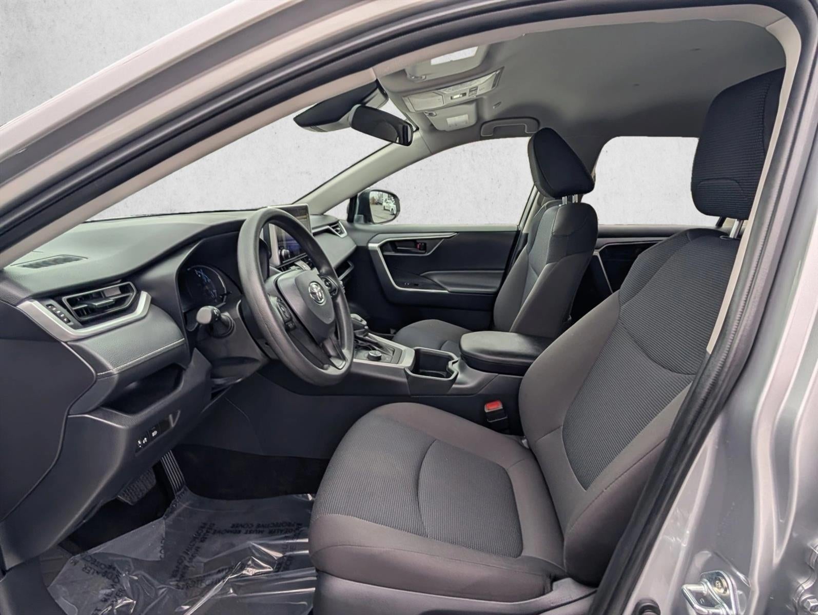 2025 Toyota RAV4 Hybrid LE AWD (Natl)