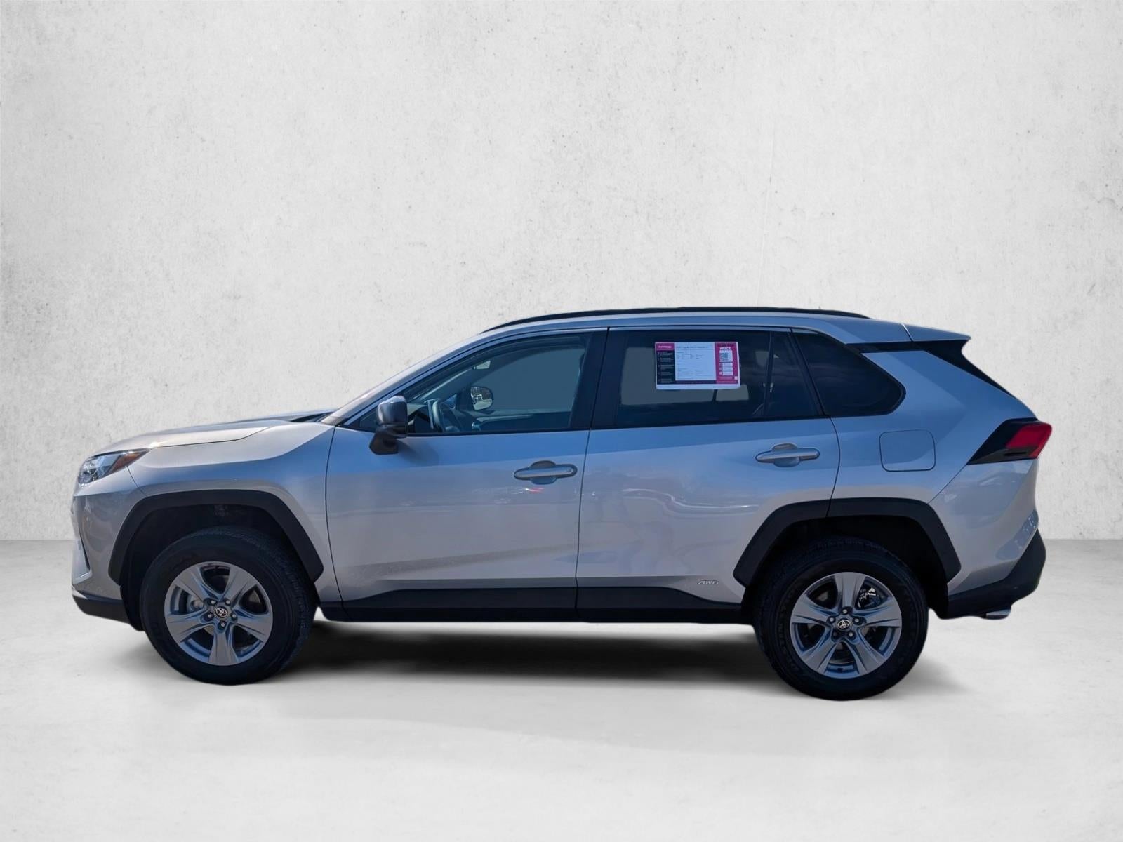 2025 Toyota RAV4 Hybrid LE AWD (Natl)
