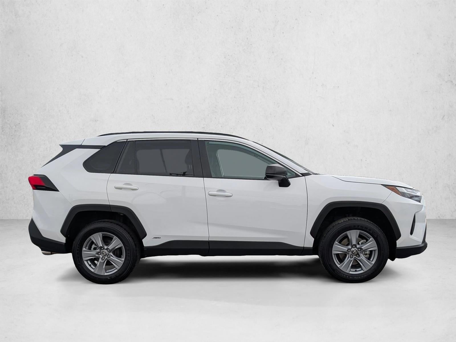 2025 Toyota RAV4 Hybrid LE AWD (Natl)