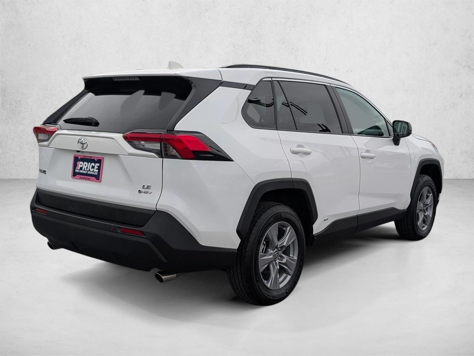 2025 Toyota RAV4 Hybrid LE AWD (Natl)