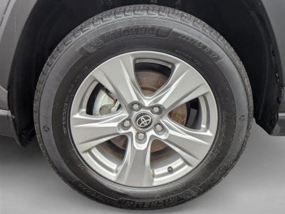 2025 Toyota RAV4 Hybrid LE AWD (Natl)