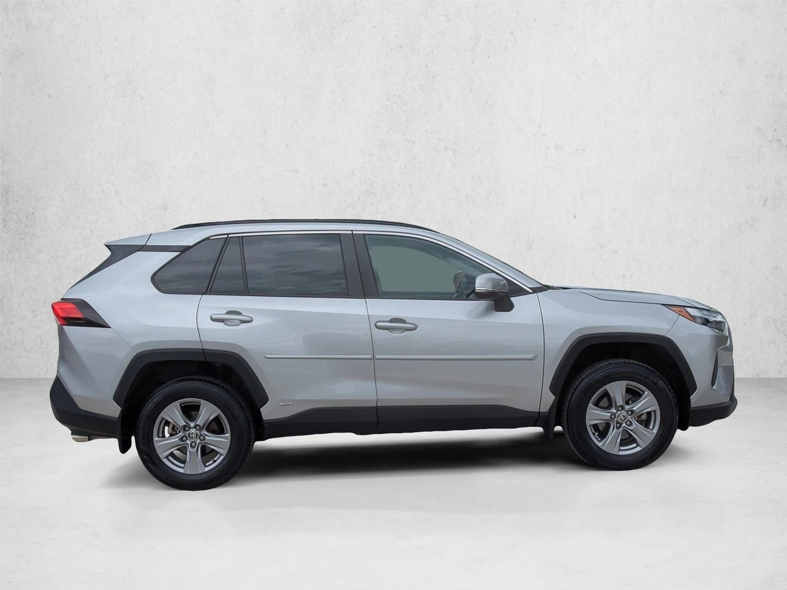 2023 Toyota RAV4 Hybrid XLE AWD (Natl)