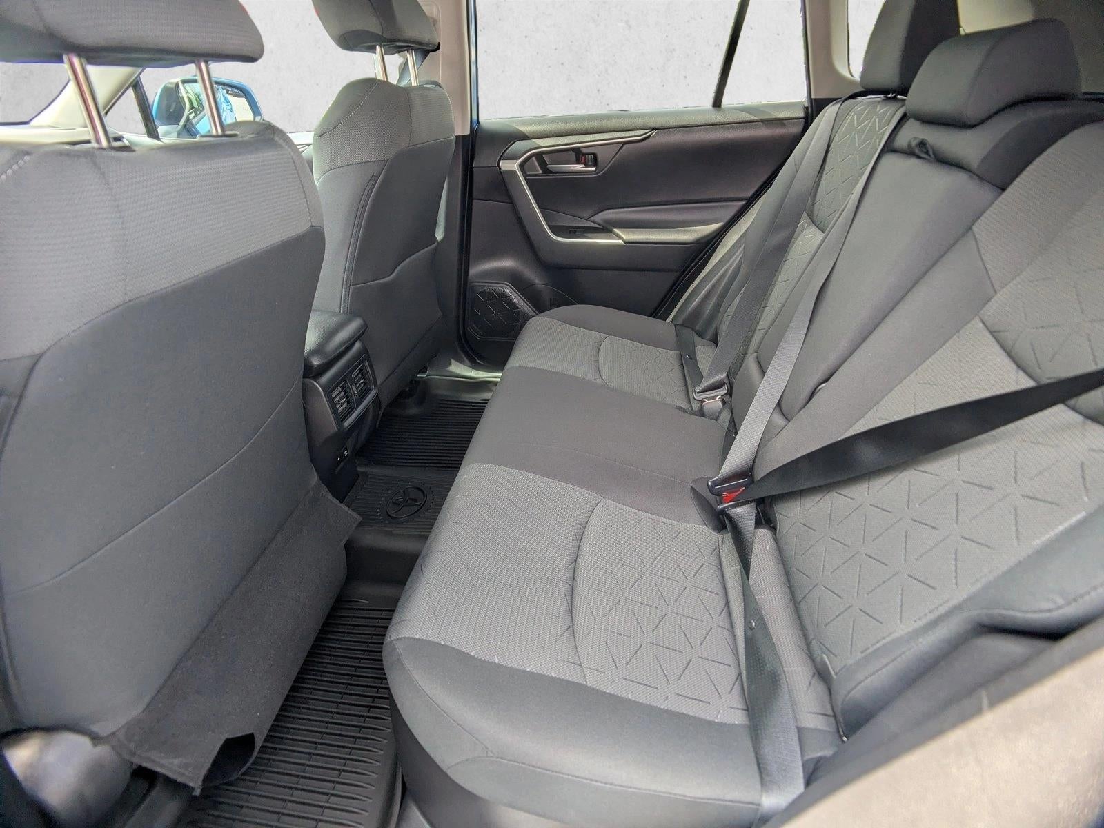 2021 Toyota RAV4 Hybrid XLE AWD (Natl)
