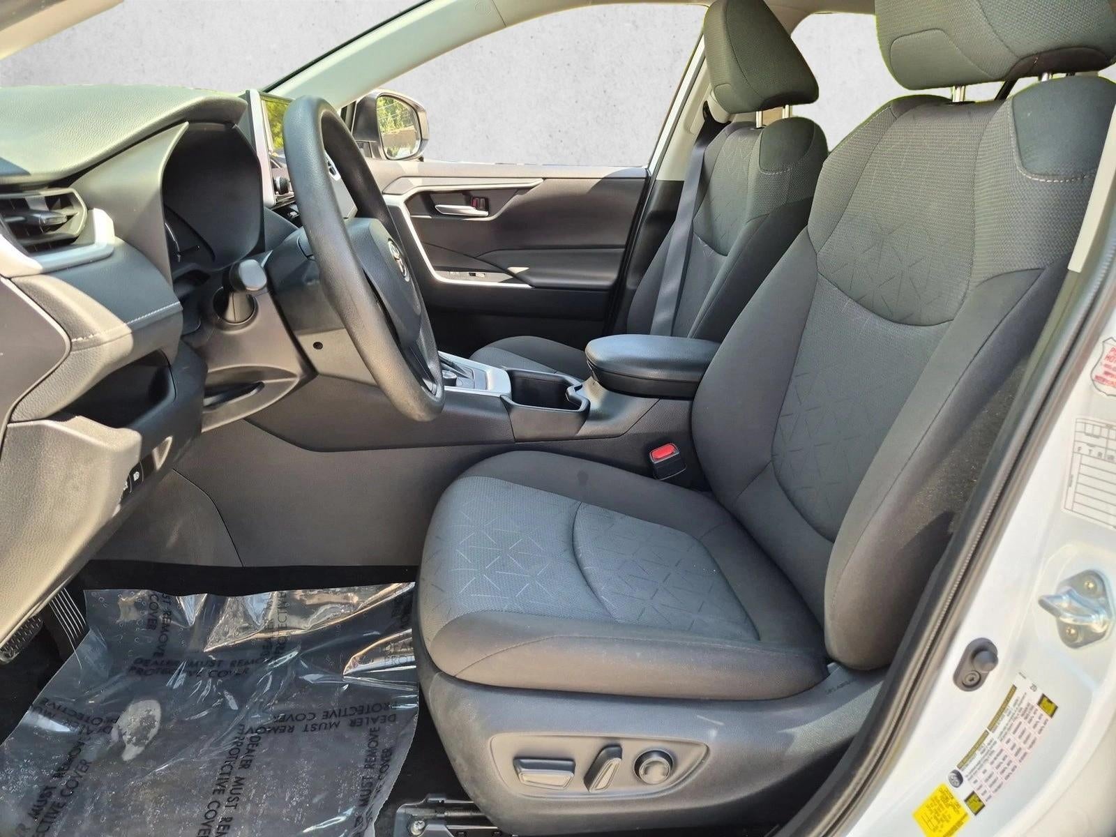 2025 Toyota RAV4 Hybrid XLE AWD (Natl)