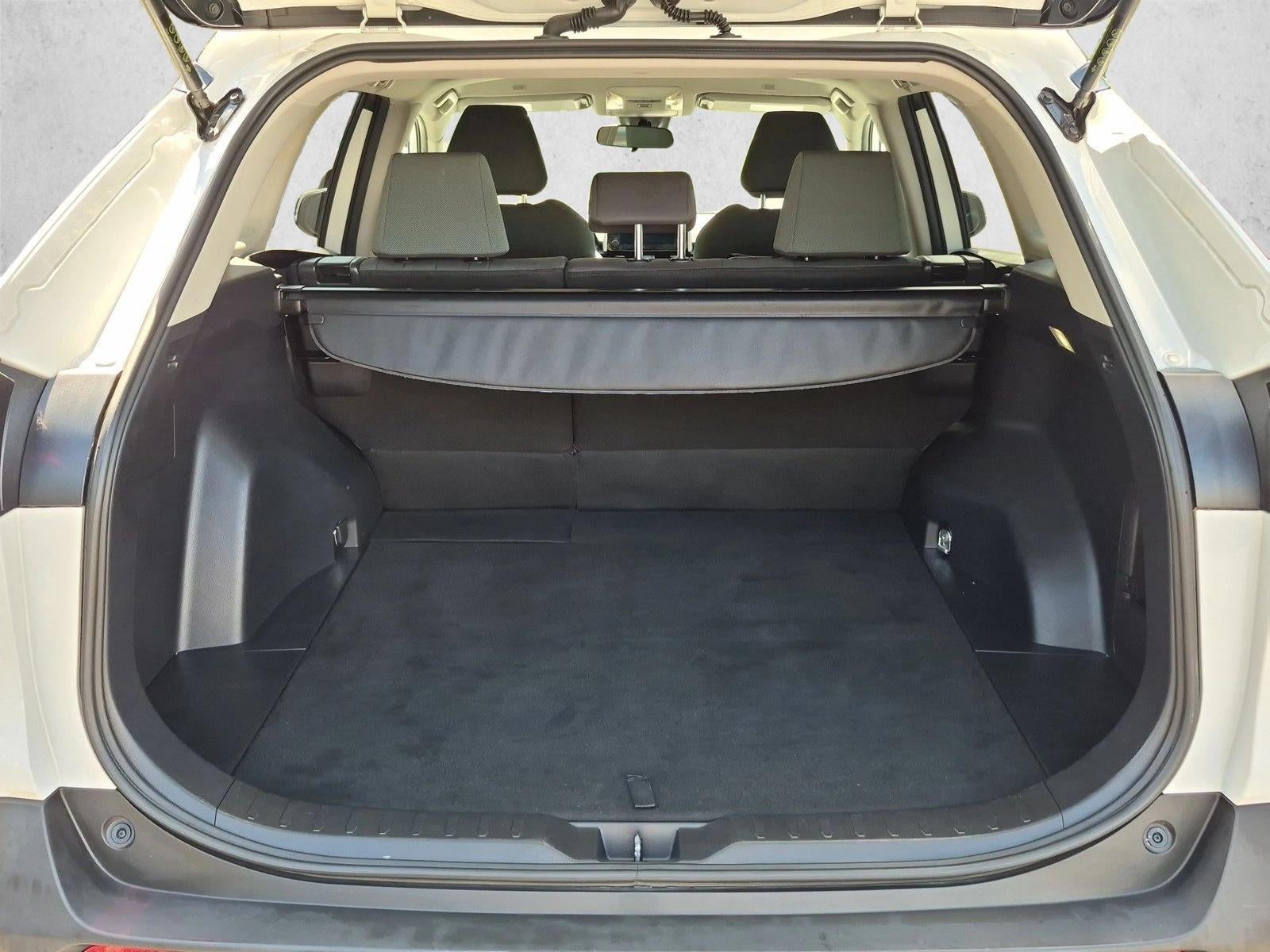 2025 Toyota RAV4 Hybrid XLE AWD (Natl)