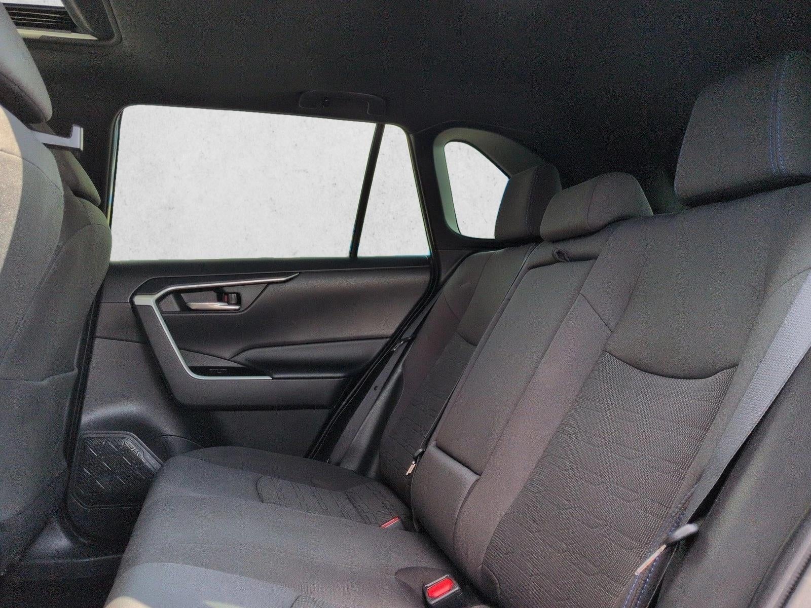 2022 Toyota RAV4 Hybrid SE AWD (Natl)