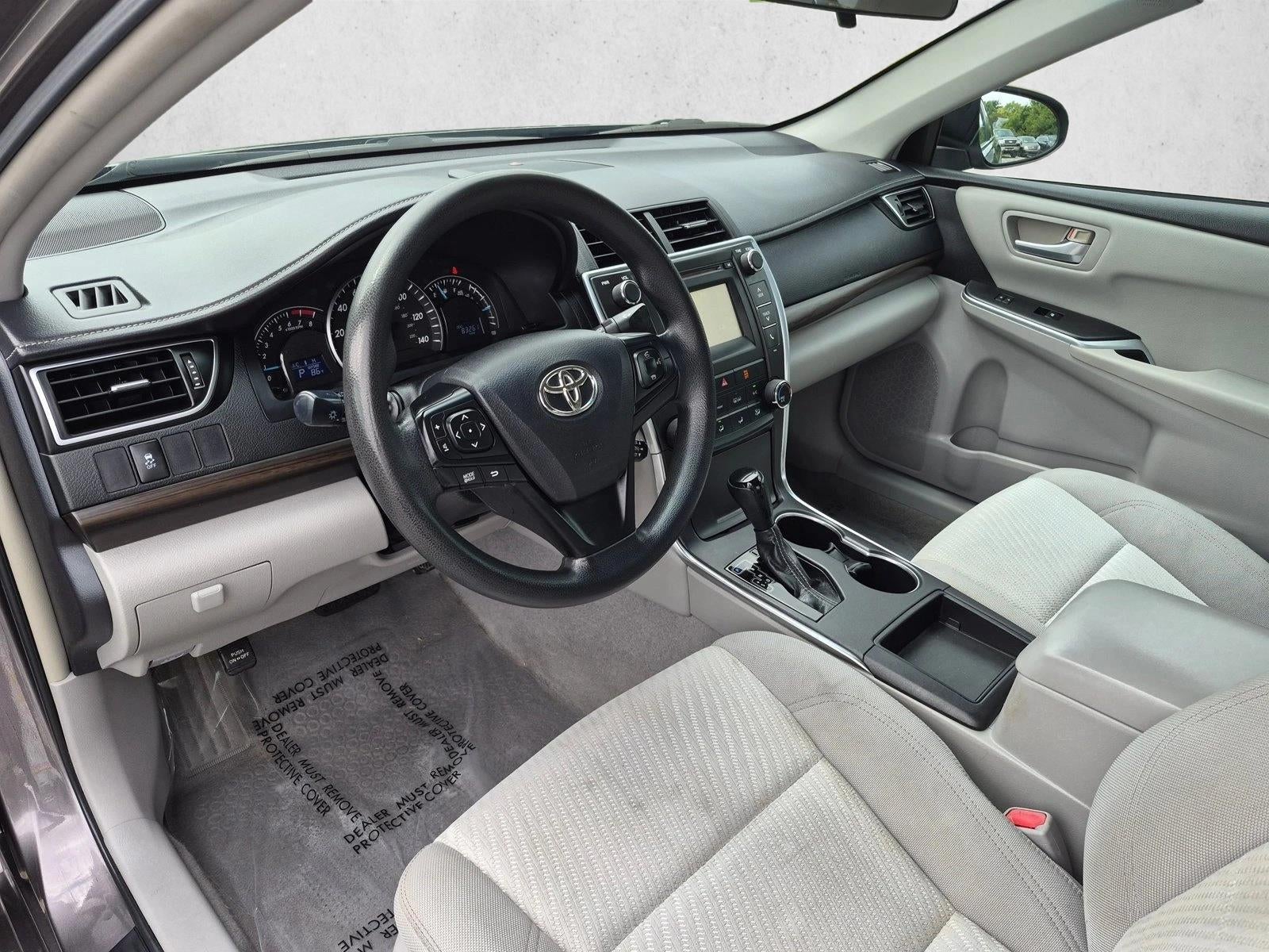 2015 Toyota Camry 4dr Sdn I4 Auto LE (Natl)