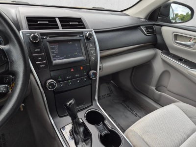 2015 Toyota Camry 4dr Sdn I4 Auto LE (Natl)