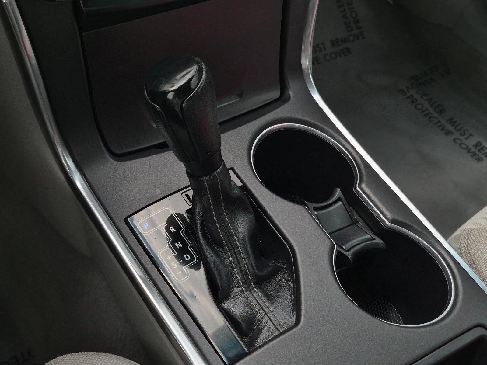 2015 Toyota Camry 4dr Sdn I4 Auto LE (Natl)