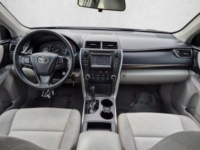2015 Toyota Camry 4dr Sdn I4 Auto LE (Natl)