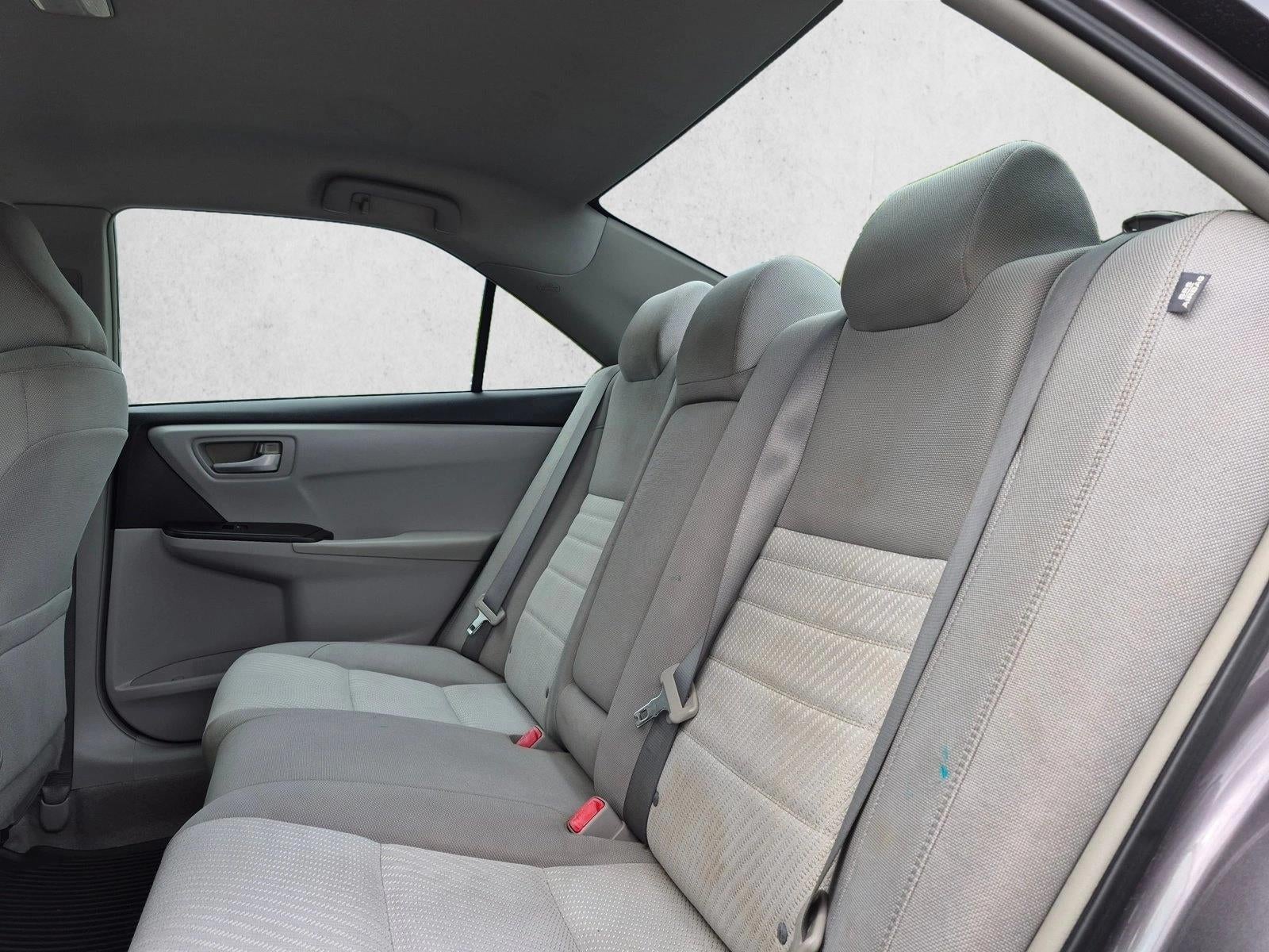 2015 Toyota Camry 4dr Sdn I4 Auto LE (Natl)