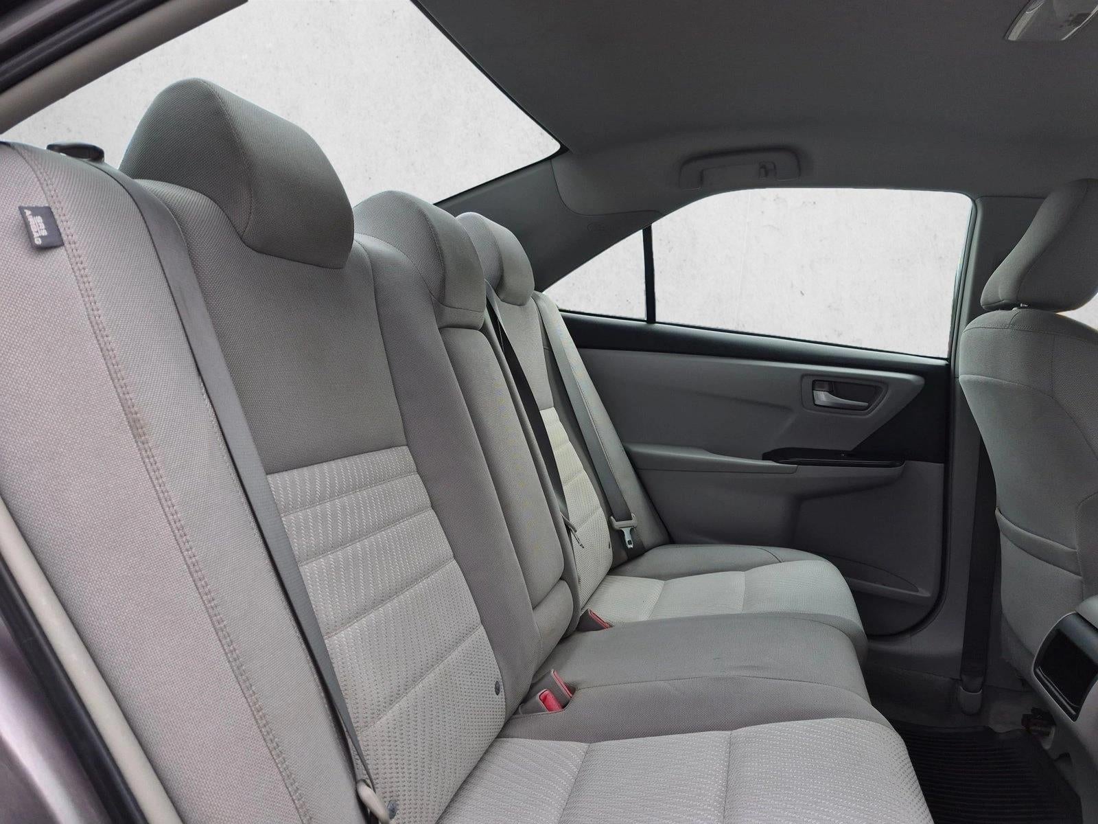 2015 Toyota Camry 4dr Sdn I4 Auto LE (Natl)