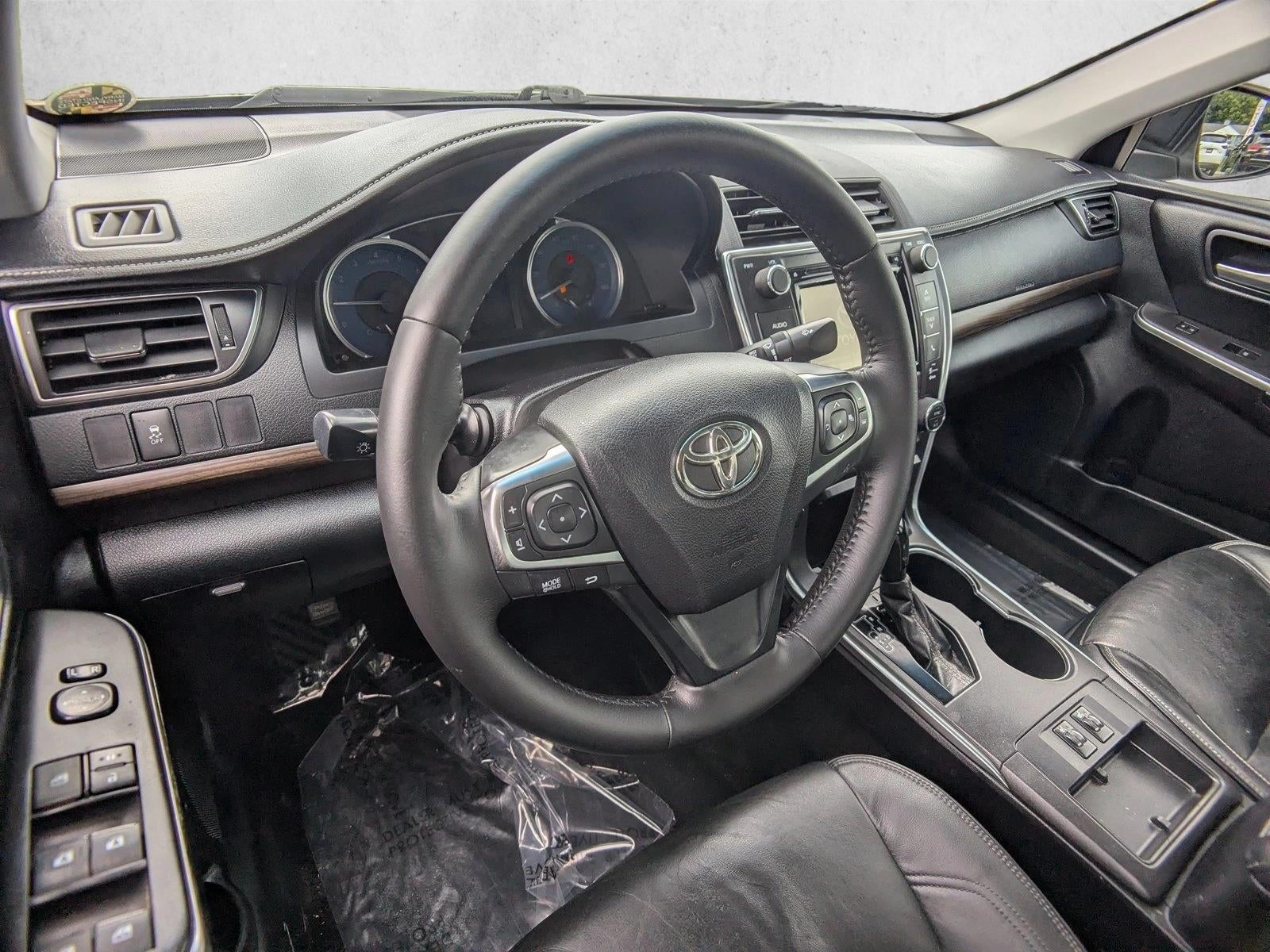 2016 Toyota Camry 4dr Sdn I4 Auto XLE (SE)