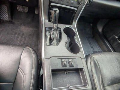 2016 Toyota Camry 4dr Sdn I4 Auto XLE (SE)