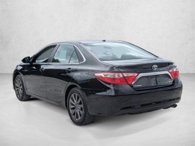 2016 Toyota Camry 4dr Sdn I4 Auto XLE (SE)