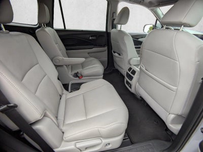 2019 Honda Pilot Touring 7-Passenger AWD