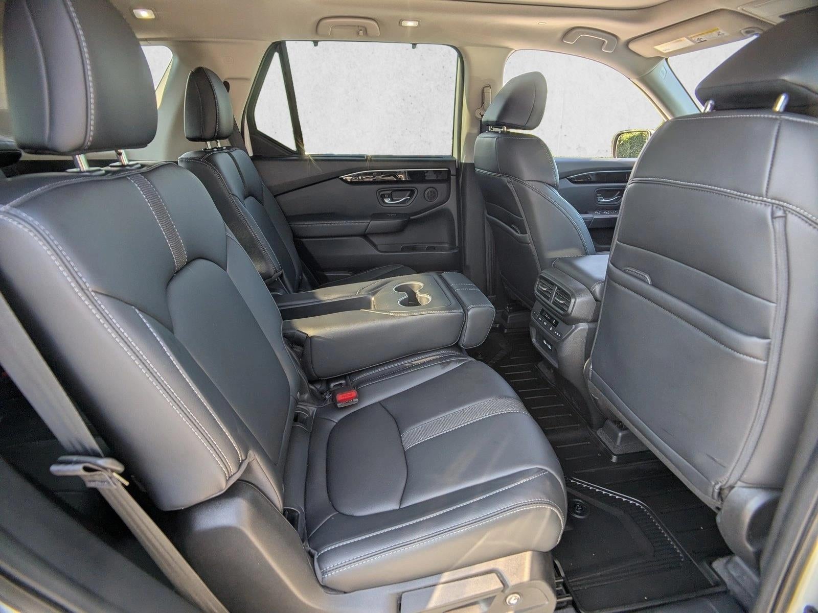 2023 Honda Pilot Touring AWD