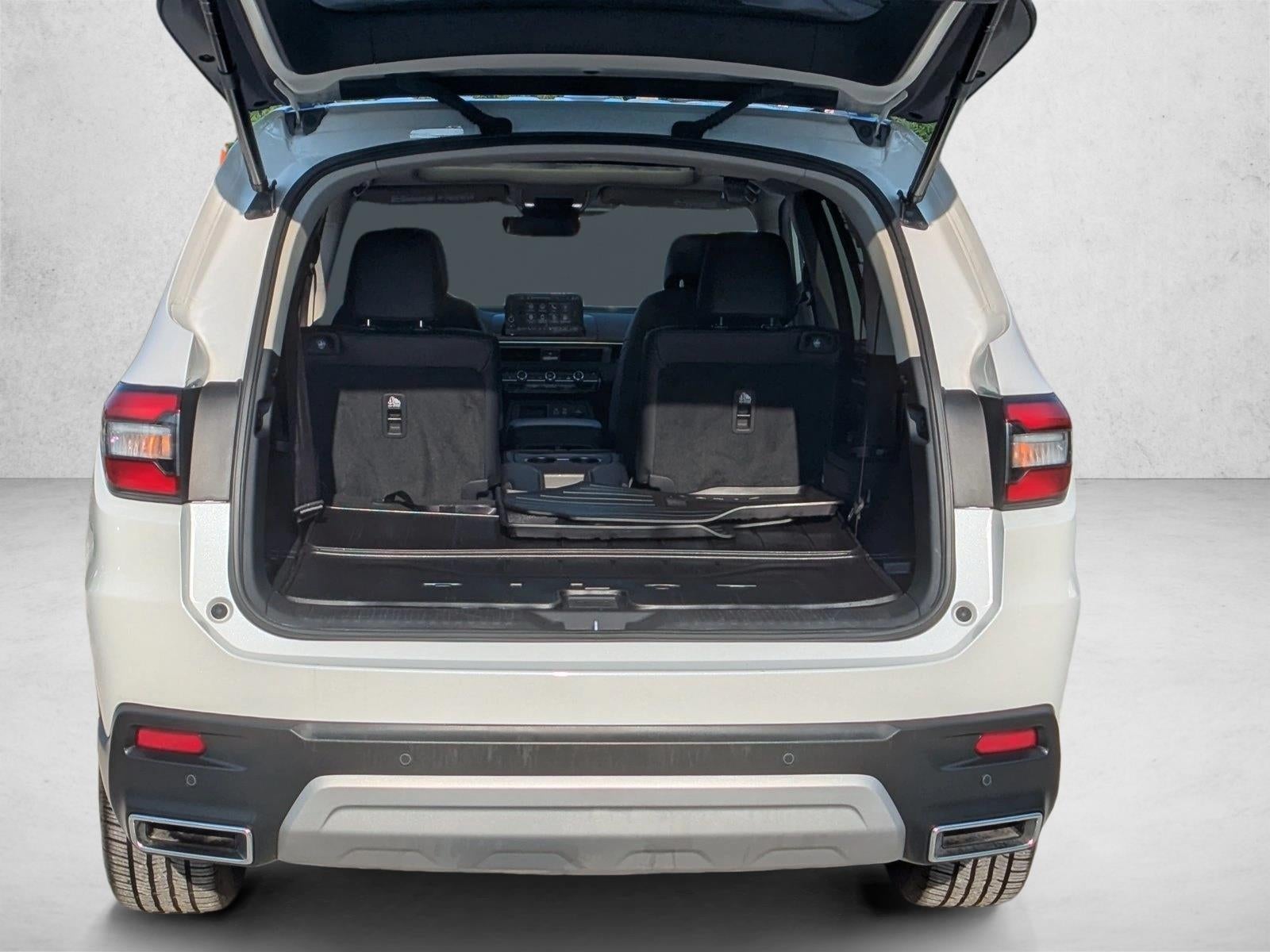 2023 Honda Pilot Touring AWD