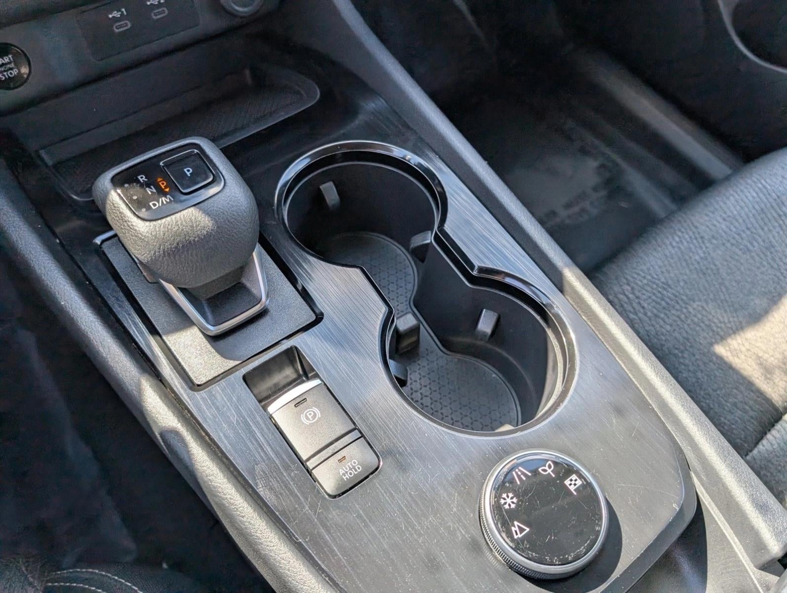 2024 Nissan Rogue AWD SV