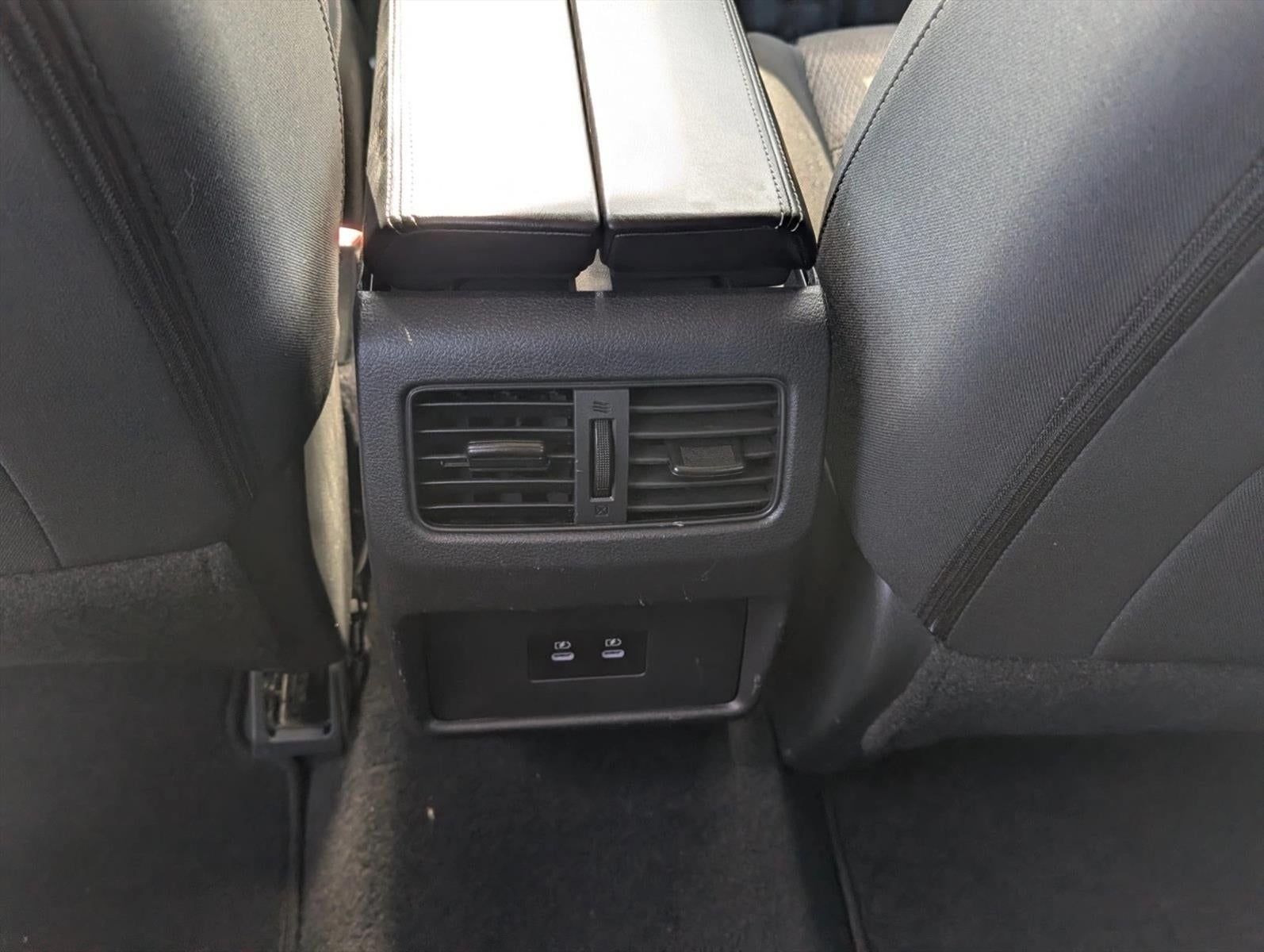 2024 Nissan Rogue AWD SV