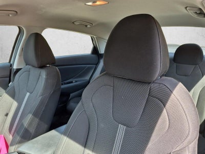 2021 Hyundai ELANTRA SE IVT