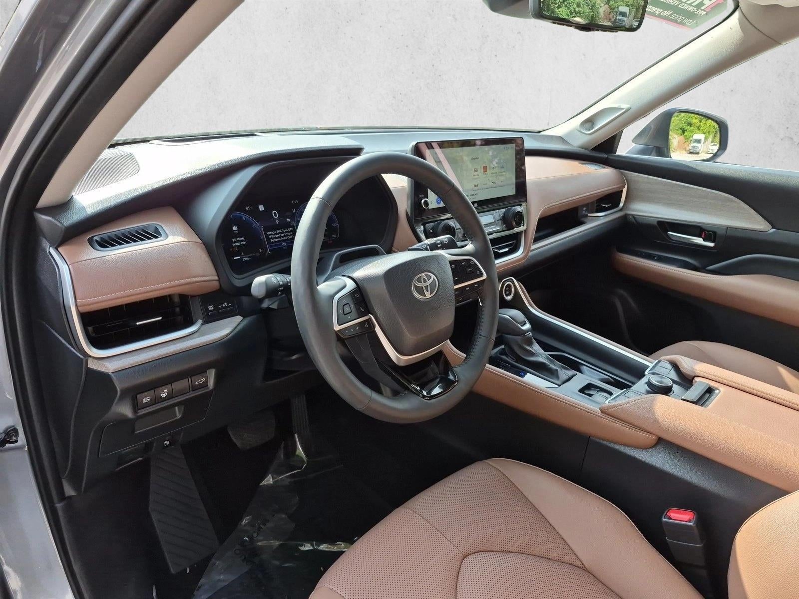 2026 Toyota Grand Highlander Platinum AWD (Natl)
