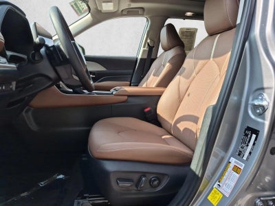 2026 Toyota Grand Highlander Platinum AWD (Natl)