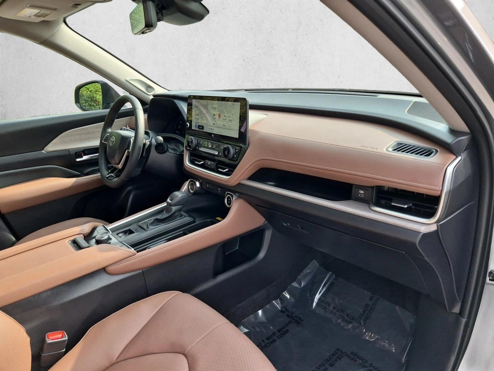 2026 Toyota Grand Highlander Platinum AWD (Natl)