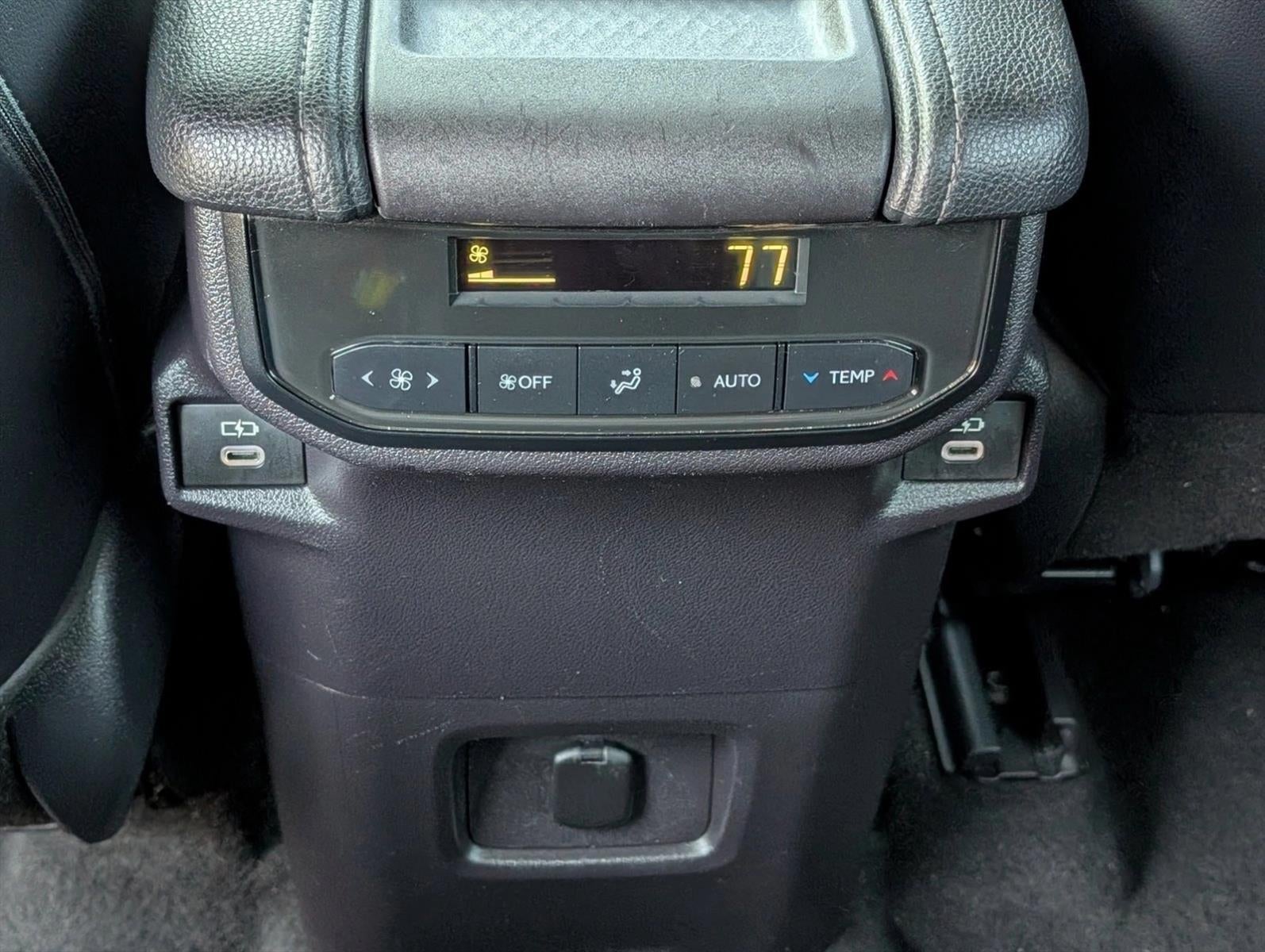 2024 Toyota Grand Highlander XLE AWD (Natl)