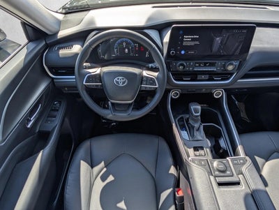 2025 Toyota Grand Highlander XLE AWD (Natl)