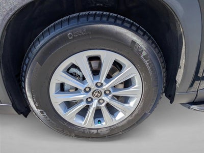 2025 Toyota Grand Highlander XLE AWD (Natl)