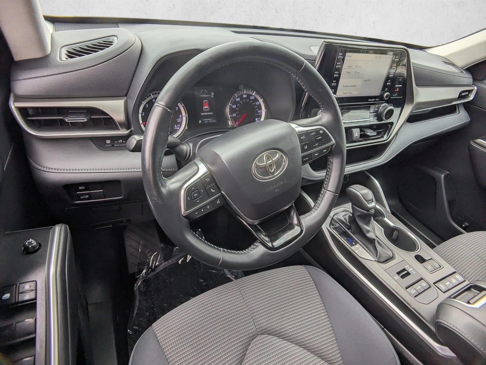 2021 Toyota Highlander LE AWD (Natl)