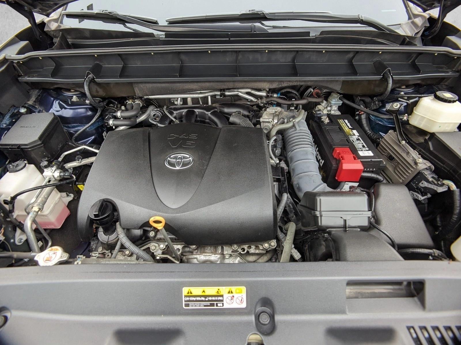2021 Toyota Highlander LE AWD (Natl)