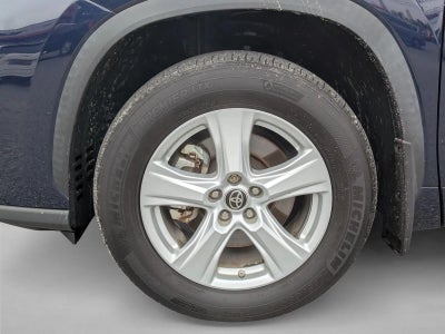 2021 Toyota Highlander LE AWD (Natl)