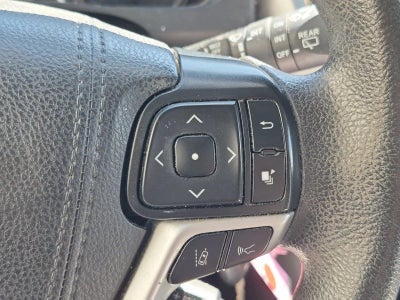 2019 Toyota Highlander LE V6 AWD (Natl)