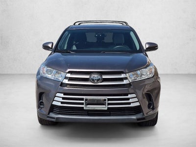 2019 Toyota Highlander LE V6 AWD (Natl)