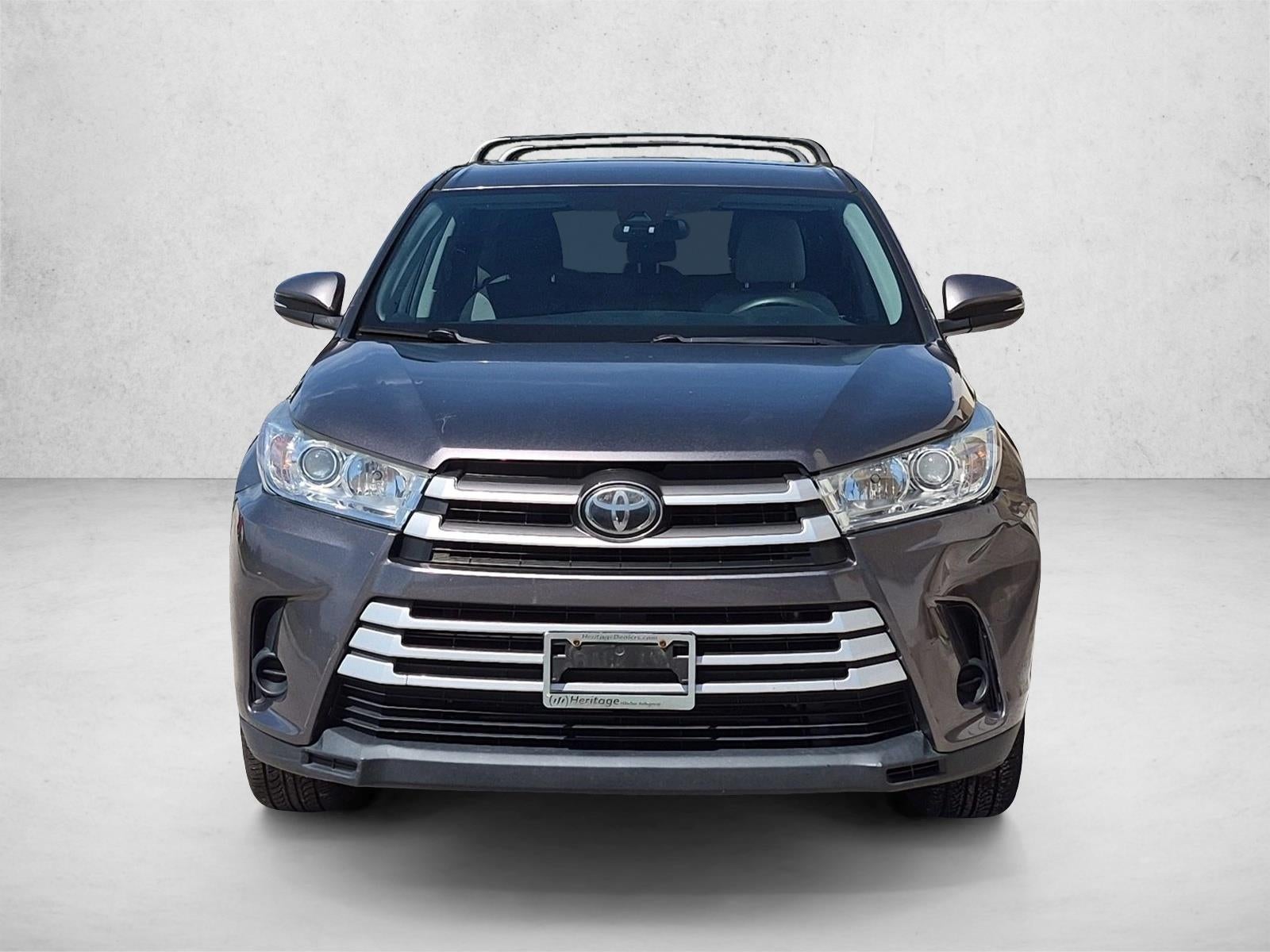 2019 Toyota Highlander LE V6 AWD (Natl)