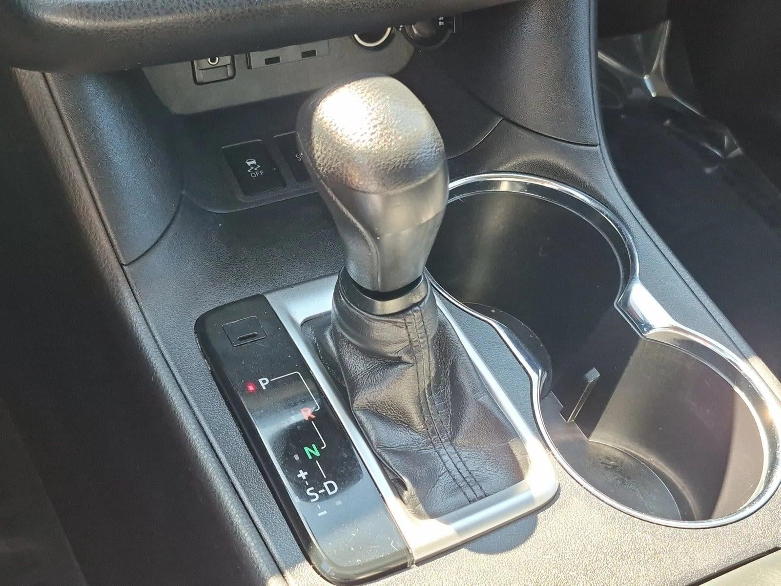 2019 Toyota Highlander LE V6 AWD (Natl)