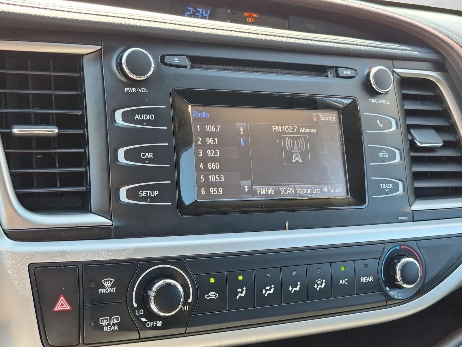 2019 Toyota Highlander LE V6 AWD (Natl)