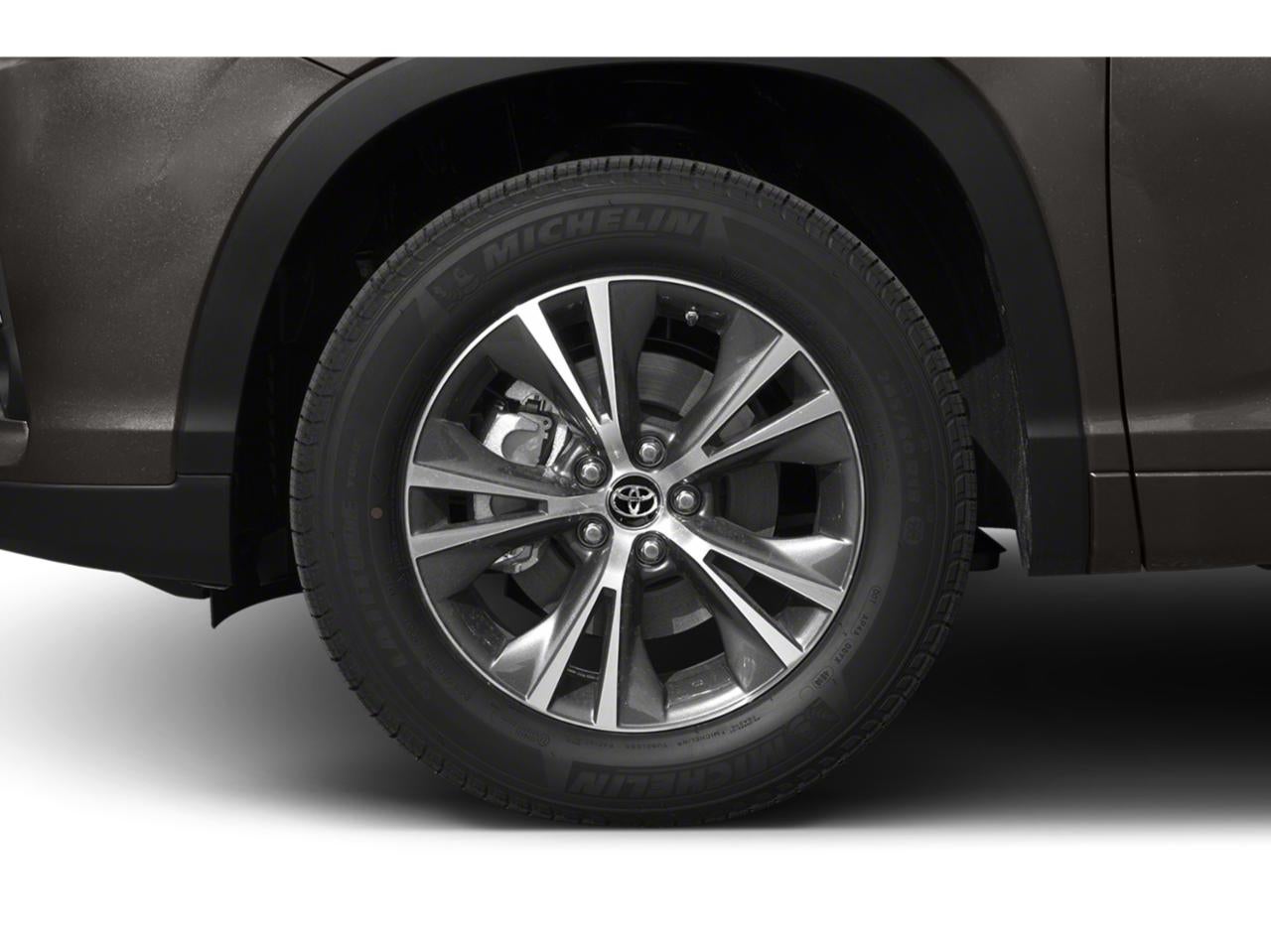 2019 Toyota Highlander LE V6 AWD (Natl)