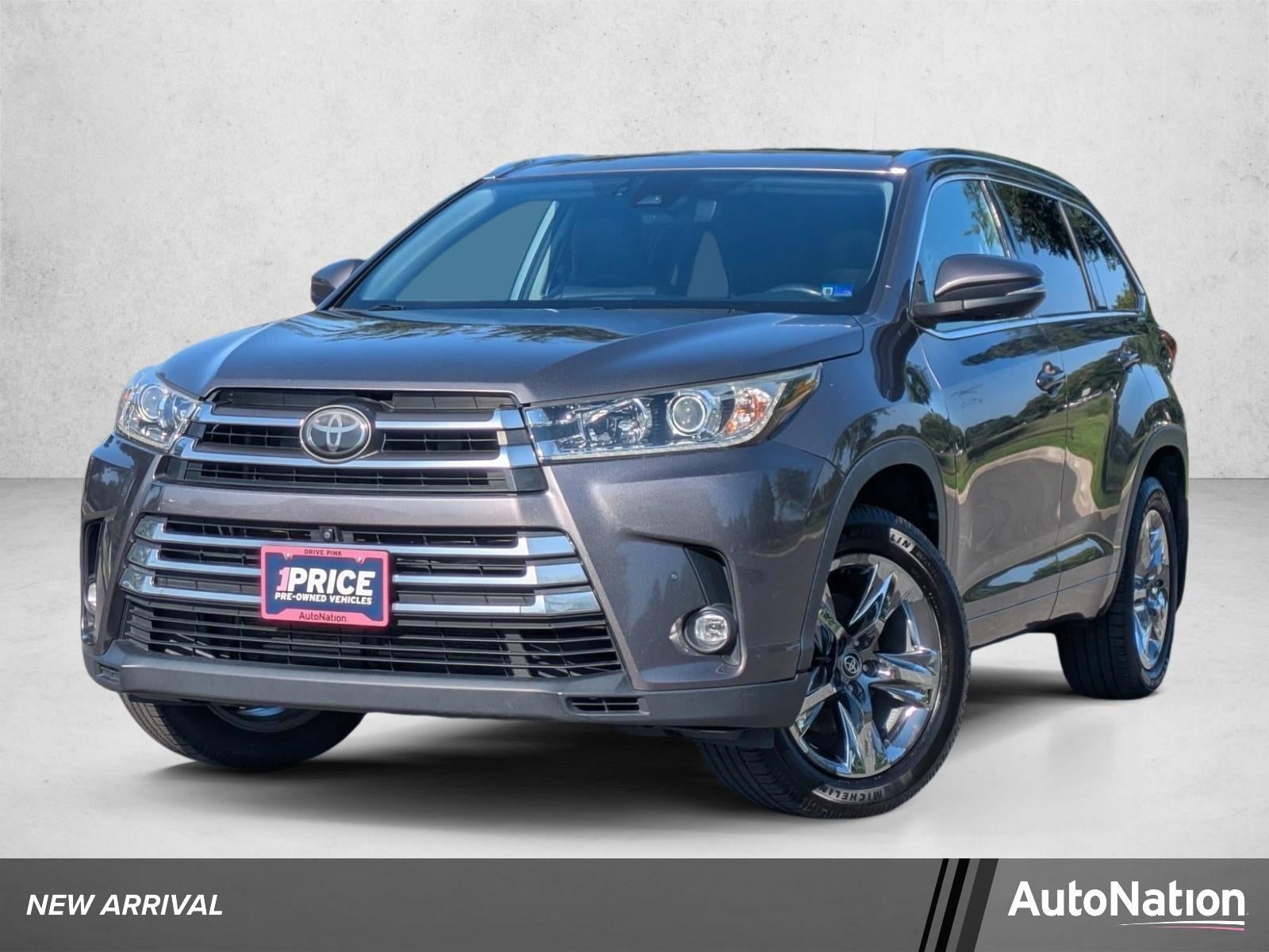 2019 Toyota Highlander Limited Platinum V6 AWD (Natl)