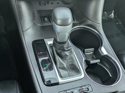2019 Toyota Highlander Limited Platinum V6 AWD (Natl)